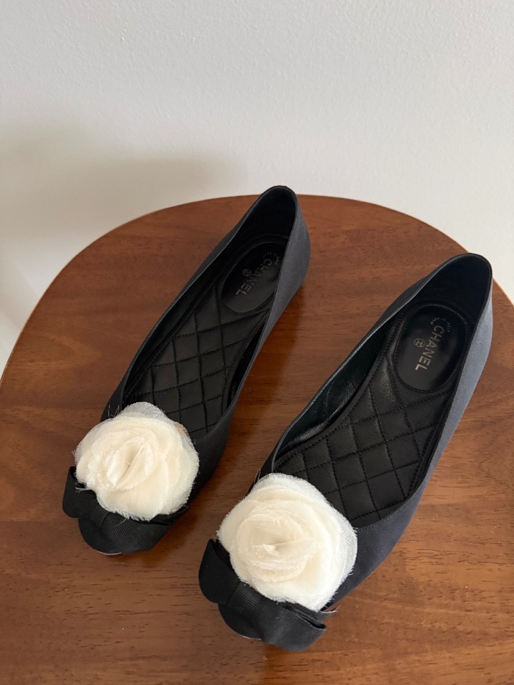 Vintage CHANEL Camellia Flower Ballet Flats | Euro 39